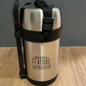 NWT Collector’s Walt Disney Feature Animation Stainless Steel Thermal Lunch Tote
